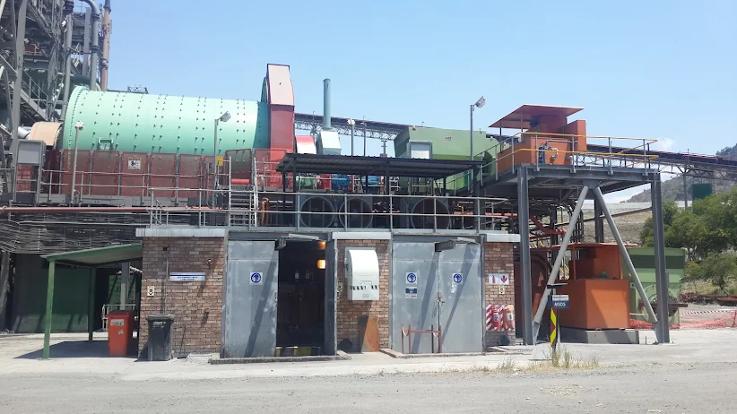 Mototolo And Der Brochen